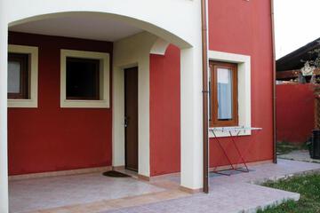 Photo 37