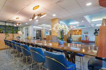 Breakfast area