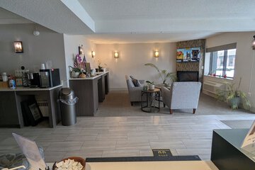 Hotel Interior 4 of 23