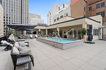 Rooftop pool