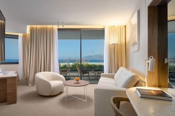 Beach/ocean view