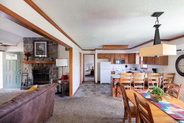 Room 34 of 119
