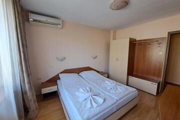 Photo 35