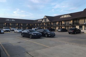 Executive Inn