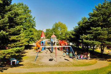 Childrens Play Area - Outdoor