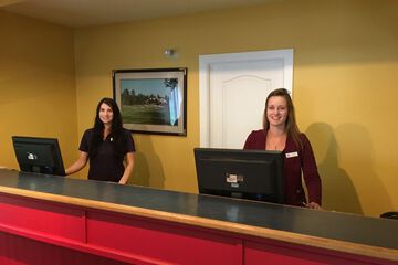 Check-in/check-out kiosk