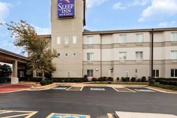 Sleep Inn & Suites Edmond near University