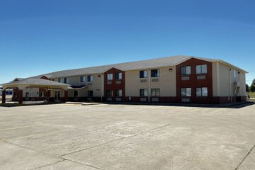 Designer Inn & Suites