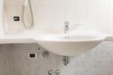 Photo 51