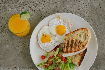 Breakfast meal