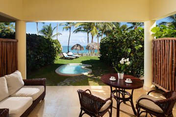 Beach/ocean view