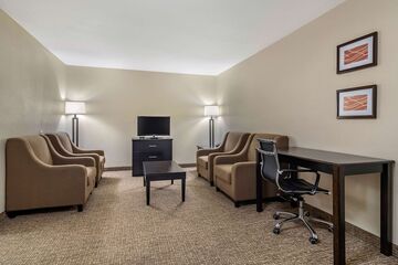 Room 40 of 51