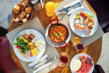 Breakfast meal