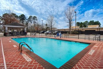 Pool 7 of 61