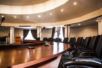 Meeting facility