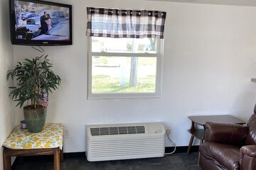 Hotel Interior 4 of 11