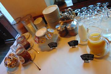 Breakfast buffet