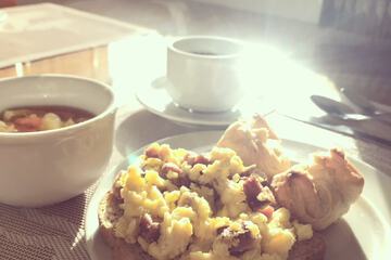 Breakfast meal