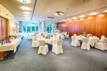Indoor wedding
