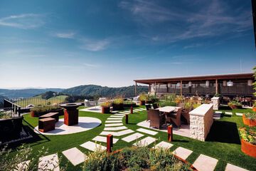 Sundeck