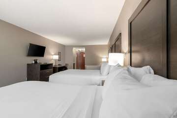 Room 28 of 59