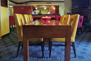 Hotel Interior 11 of 32