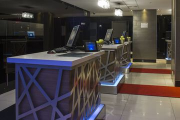 Check-in/check-out kiosk