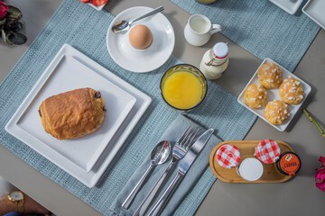 Breakfast meal