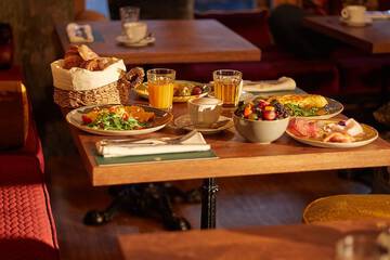Breakfast area