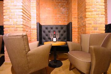 Tasting room