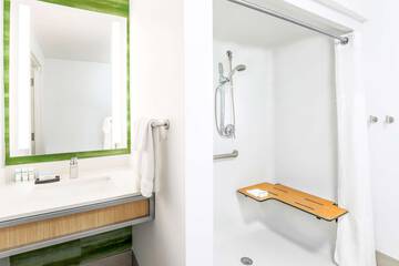 Bathroom shower