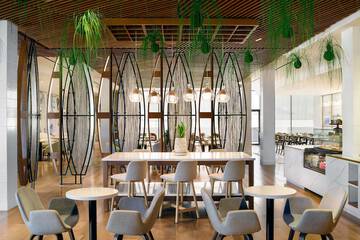 Hotel Interior 14 of 105