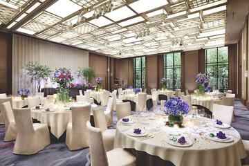 Indoor wedding