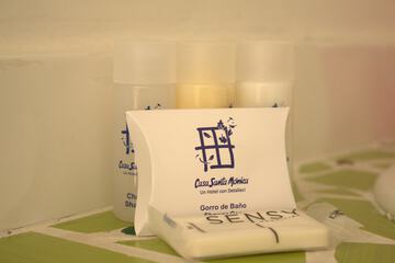Bathroom amenities