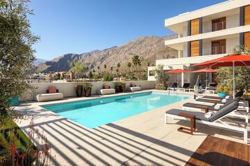 Rooftop pool