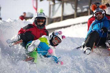 Snow and ski sports