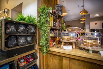 Coffee shop