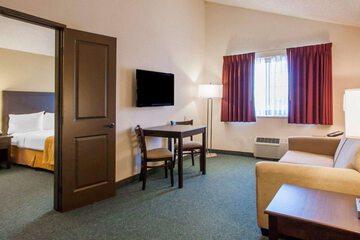 Room 21 of 37