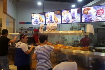 Snack bar