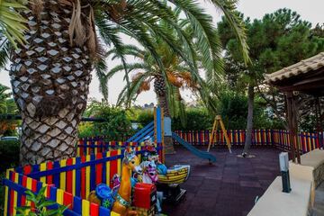 Children's play area - outdoor