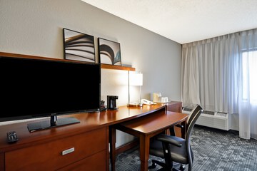 Room 26 of 34