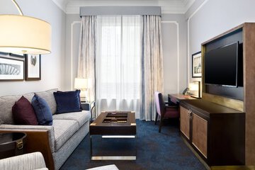 Room 36 of 136