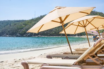 Beach bar