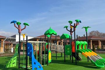 Children's play area - outdoor
