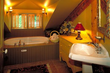 Jetted tub