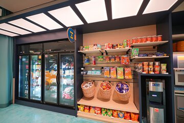 Snack bar