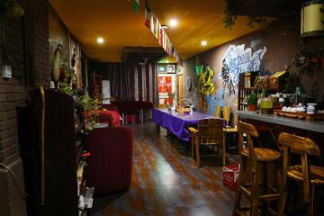 Bar/lounge