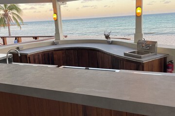 Beach bar