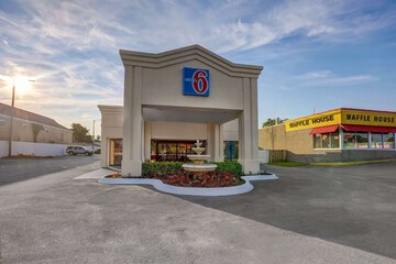 Motel 6 Jacksonville NC