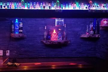 Sports bar